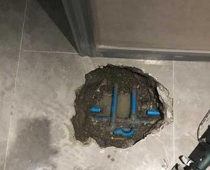 嘉荫阳台漏水维修公司分享下暖气管道漏水的原因有哪些